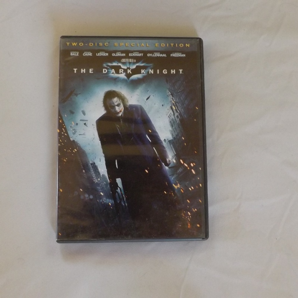 The Dark Knight 2 disc special edition DVD movie